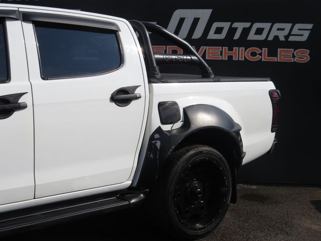 2013 Isuzu KB 250D-Teq Double-Cab 4x4 LE, photo 4