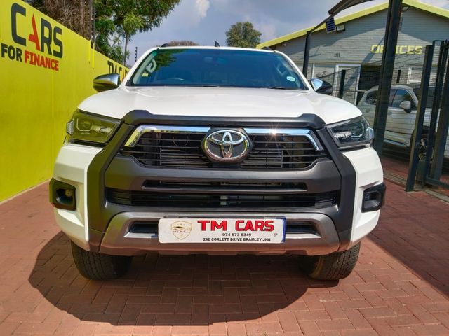 2021 Toyota Hilux 2.8 GD-6 Raider 4x4 Auto Double-Cab, photo 2
