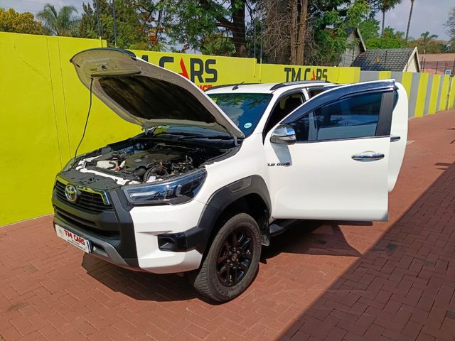 2021 Toyota Hilux 2.8 GD-6 Raider 4x4 Auto Double-Cab, photo 4
