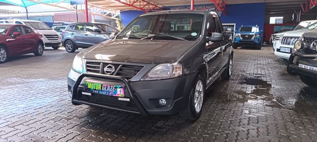 2015 Nissan NP200 1.6 SE, photo 2