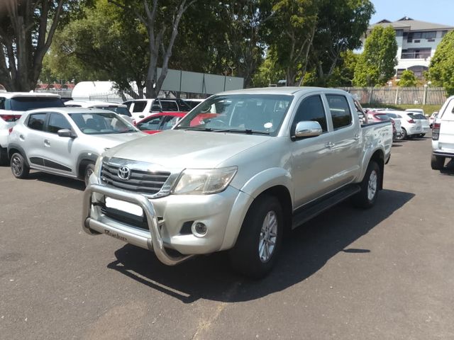 2014 Toyota Hilux 2.7 VVTi Raider Raised Body Double-Cab, photo 2
