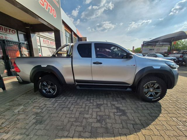 2022 Toyota Hilux 2.4 GD-6 Raised Body Raider Extended Cab, photo 4
