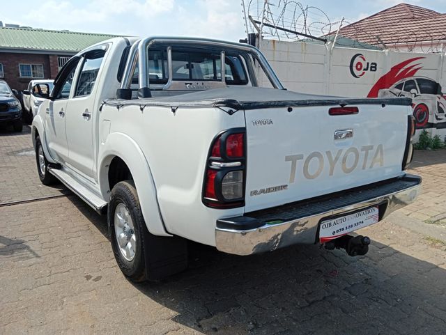 2006 Toyota Hilux 3.0 D-4D Raider Double-Cab, photo 5