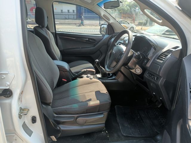 2018 Isuzu D-Max 250 HO Hi-Rider 4x4 Double-Cab, photo 4