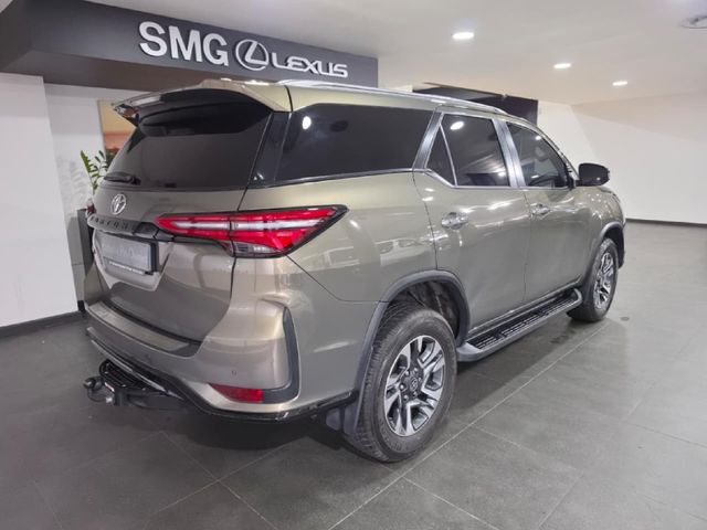 2023 Toyota Fortuner 2.8 GD-6 VX Auto, photo 2