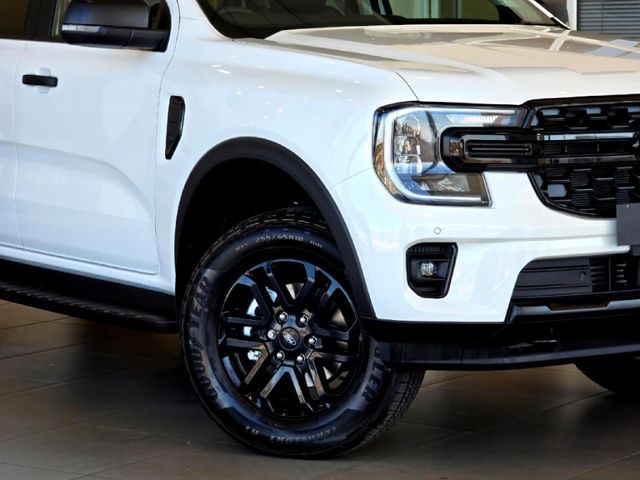 2026 Ford Everest 2.0 Sit Active Auto, photo 2
