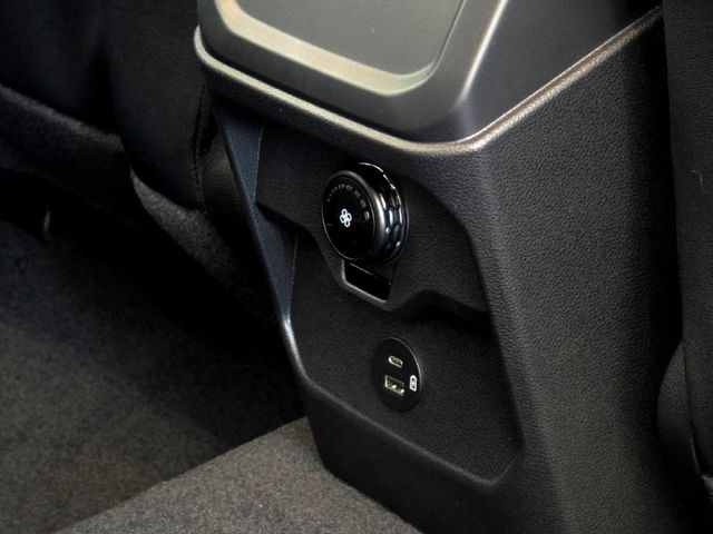 2026 Ford Everest 2.0 Sit Active Auto, photo 4