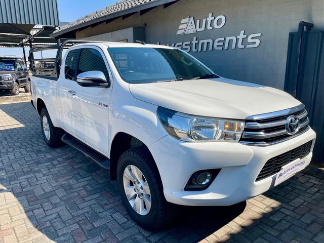 2017 Toyota Hilux 2.8 GD-6 Raider 4x4 Extended Cab, photo 3