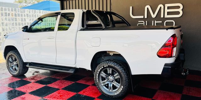 2025 Toyota Hilux 2.4 GD-6 Raised Body Raider Auto Extended Cab, photo 3