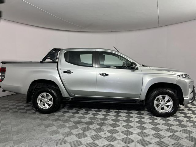 2024 Mitsubishi Triton 2.4 Di-GL Double-Cab, photo 4