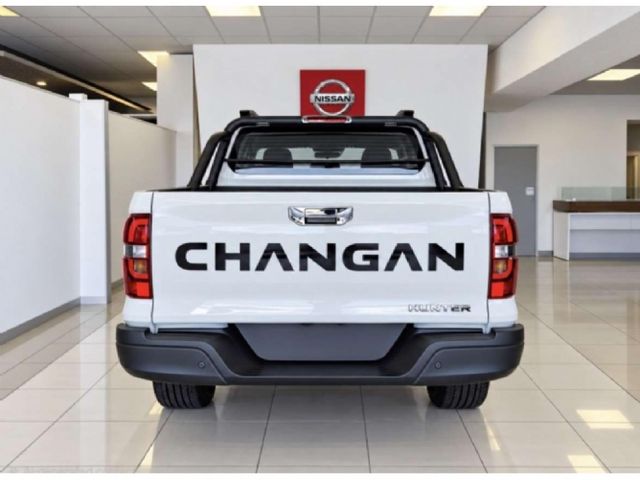 2026 Changan Hunter 2.0D CE 4x4 Double Cab Auto, photo 2