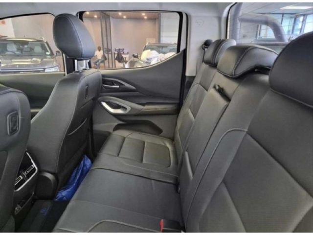 2026 Changan Hunter 2.0D CE 4x4 Double Cab Auto, photo 3