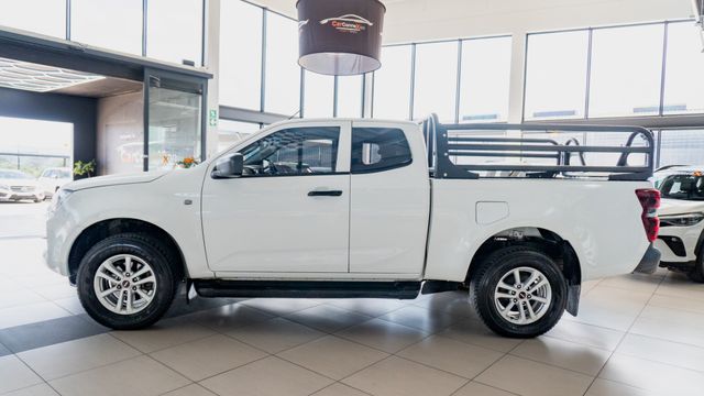 2025 Isuzu D-Max 1.9 DDI HR L Extended Cab, photo 4