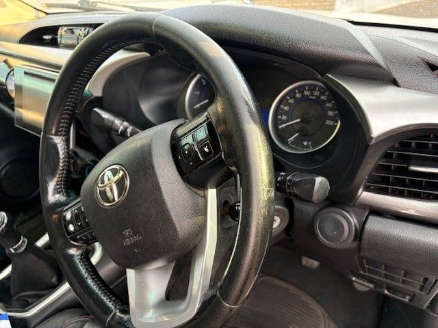 2019 Toyota Hilux 2.8 GD-6 Raised Body Raider Extended Cab, photo 4