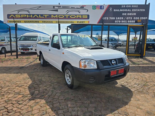 2013 Nissan NP300 2.5 TDi LWB Single-Cab