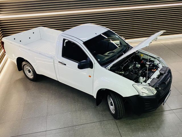 2026 Isuzu D-Max 250C Single-Cab, photo 4