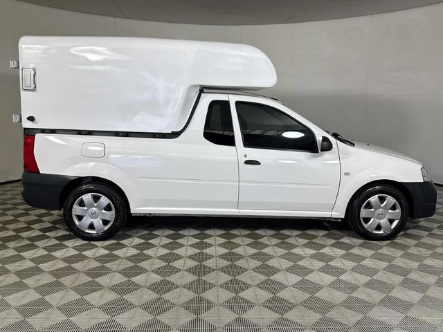 2024 Nissan NP200 1.6 A/C Safety Pack, photo 4