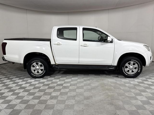 2014 Isuzu KB 250D-Teq Double-Cab LE, photo 4