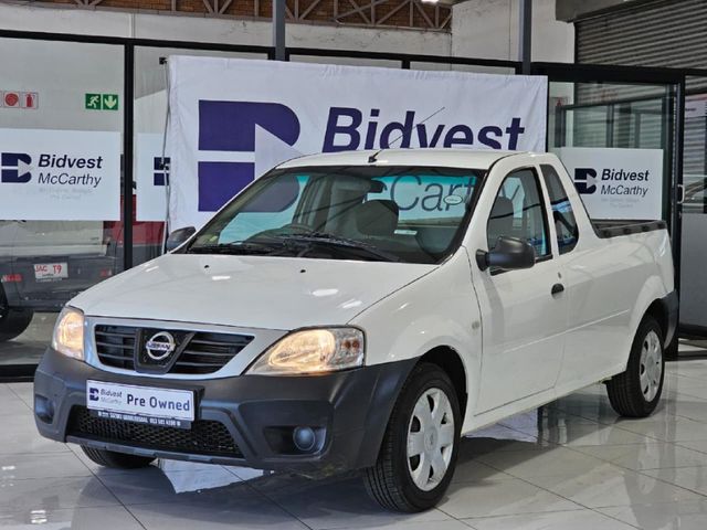 2022 Nissan NP200 1.6 A/C Safety Pack, photo 5