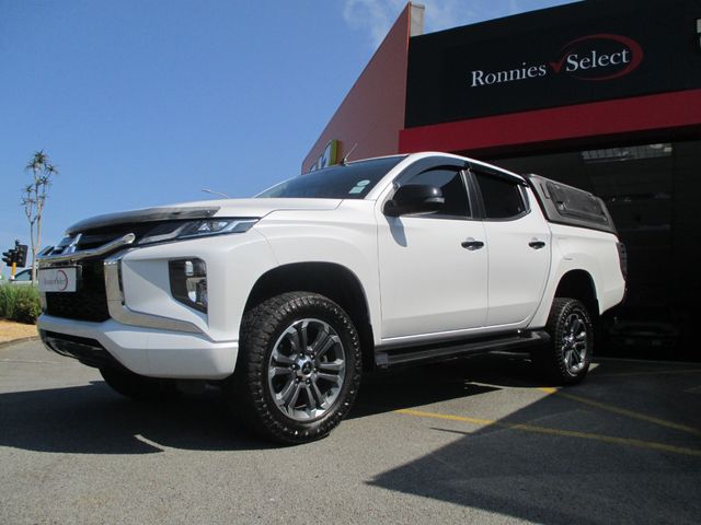 2024 Mitsubishi Triton 2.4 Di-Dc 4x4 Auto Double-Cab, photo 2