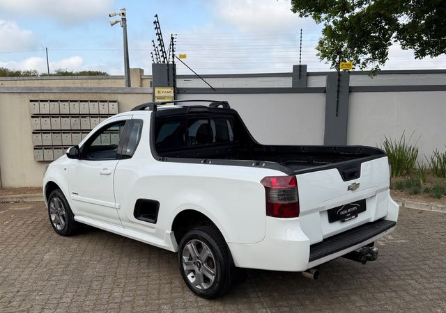 2014 Chevrolet Utility 1.8 Sport, photo 3