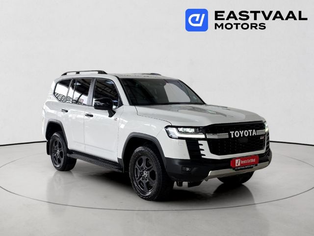 2023 Toyota Land Cruiser 300 V6 3.3 D GR-S