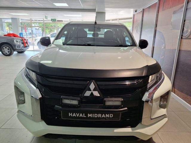 2023 Mitsubishi Triton 2.4 Di-Dc Double-Cab, photo 3