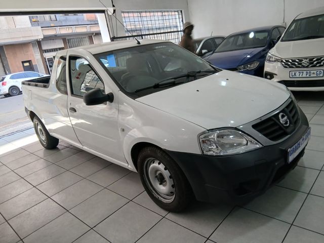 2023 Nissan NP200 1.6, photo 3