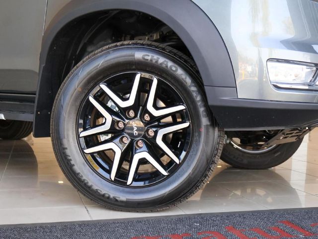 2026 JAC T8 2.0 CTI Super Lux Double-Cab, photo 5