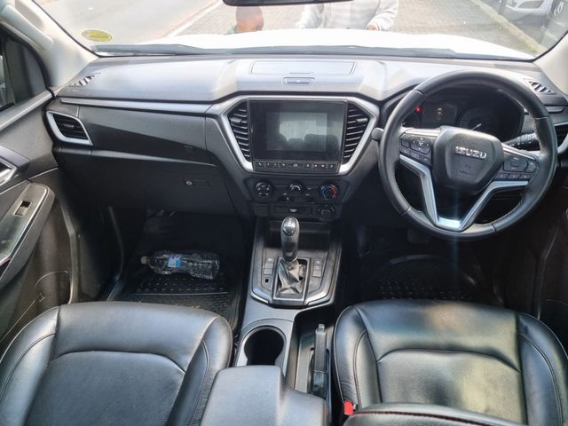 2022 Isuzu D-Max 1.9 DDI HR L Auto Double-Cab, photo 4