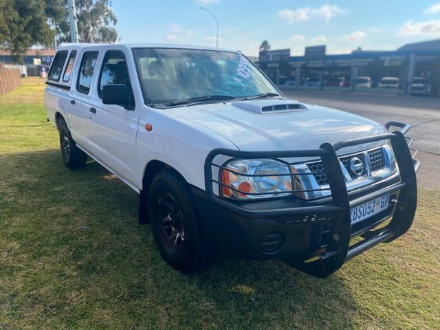 2012 Nissan NP300 2.5 TDi Double-Cab, photo 4