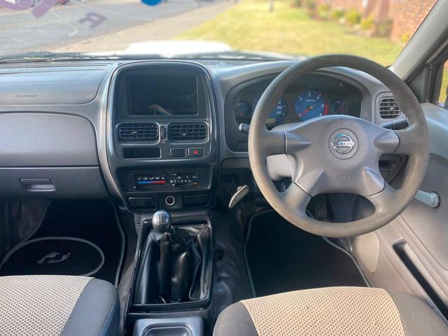 2012 Nissan NP300 2.5 TDi Double-Cab, photo 5