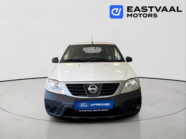2022 Nissan NP200 1.6, photo 2