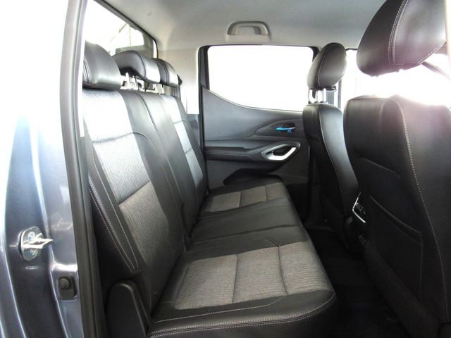 2026 Peugeot Landtrek 1.9D Allure Double Cab Auto, photo 5