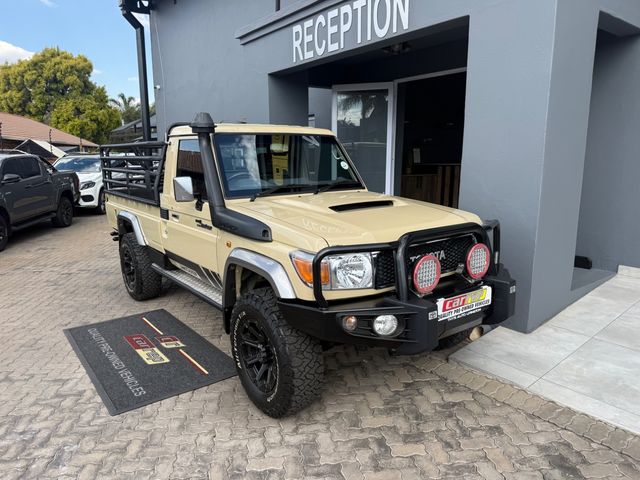 2020 Toyota Land Cruiser 79 4.5 D Namib Single-Cab