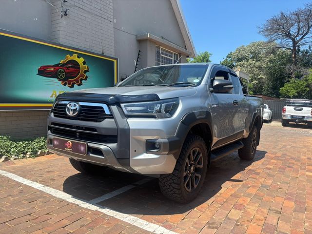 2022 Toyota Hilux 2.8 GD-6 Raised Body Legend 4x4 Extended Cab