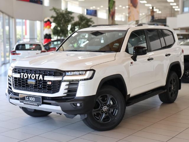 2026 Toyota Land Cruiser 300 V6 3.5T 1M Hev GR-S