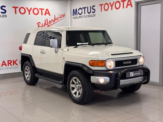 2020 Toyota FJ Cruiser 4.0 V6
