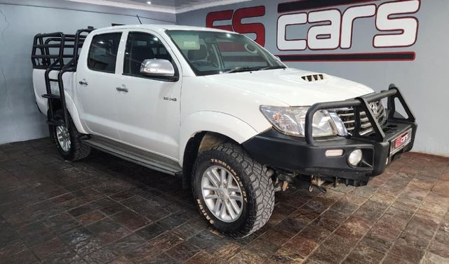 2014 Toyota Hilux 3.0 D-4D Raider Raised Body Double-Cab
