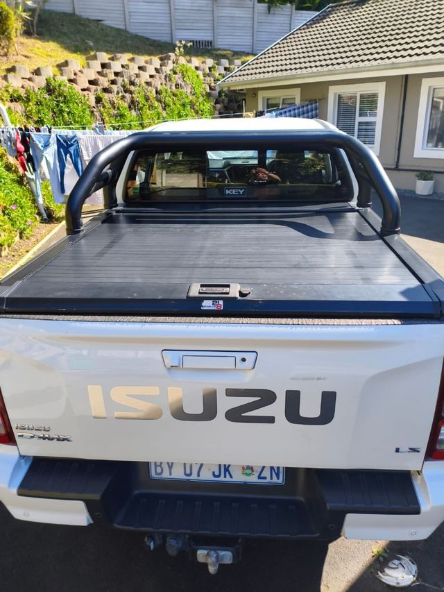 2023 Isuzu D-Max 1.9 DDI HR LS Auto Extended Cab, photo 3