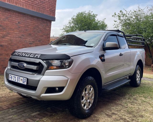 2016 Ford Ranger 3.2 TDCi XLS 4x4 SuperCab, photo 2