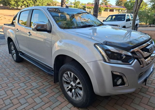 2019 Isuzu KB 300 D-Teq LX Auto Double-Cab