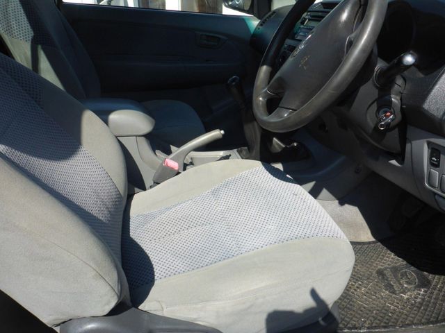 2008 Toyota Hilux 2.5 D-4D S Single-Cab, photo 5