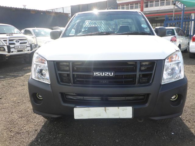 2012 Isuzu KB 250D Fleetside Single-Cab