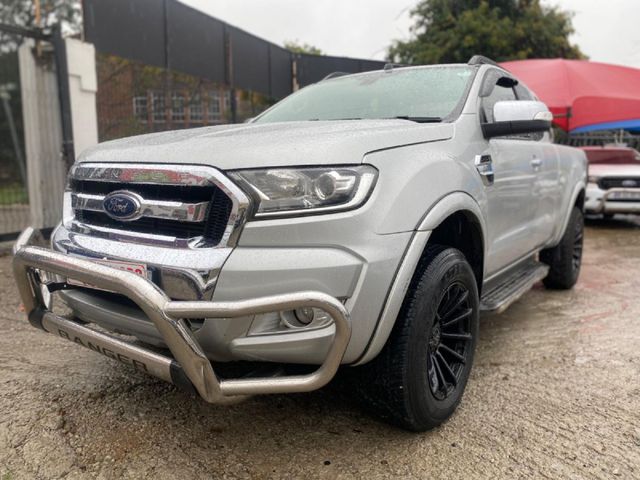 2017 Ford Ranger 3.2 TDCi Wildtrak Auto Double-Cab, photo 2