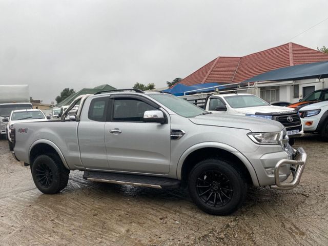 2017 Ford Ranger 3.2 TDCi Wildtrak Auto Double-Cab, photo 3