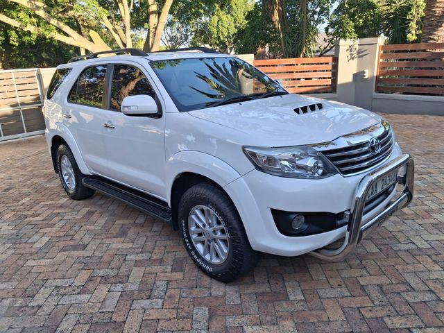 2013 Toyota Fortuner 2.5 D-4D Raised Body
