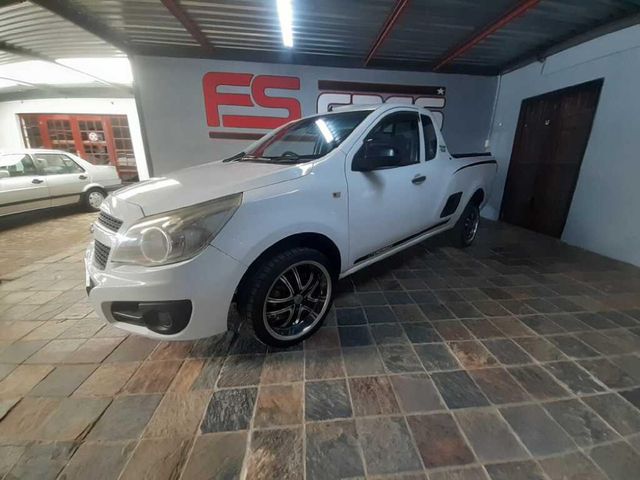 2013 Chevrolet Utility 1.8, photo 3