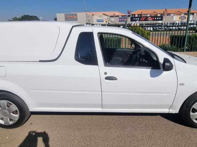 2017 Nissan NP200 1.6, photo 3
