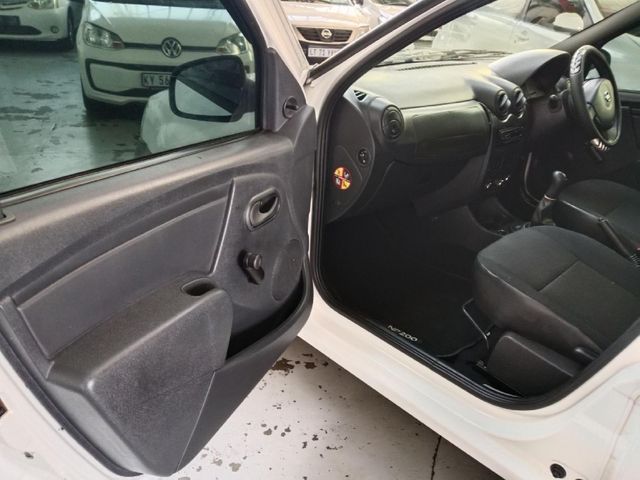 2022 Nissan NP200 1.6 S, photo 2